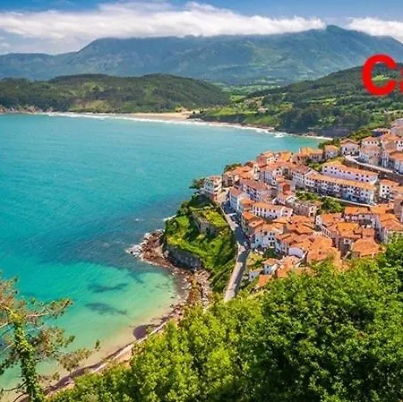 Casco Historico Con Vistas Al Mar * 라스트레스